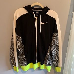 Nike sweatshirt